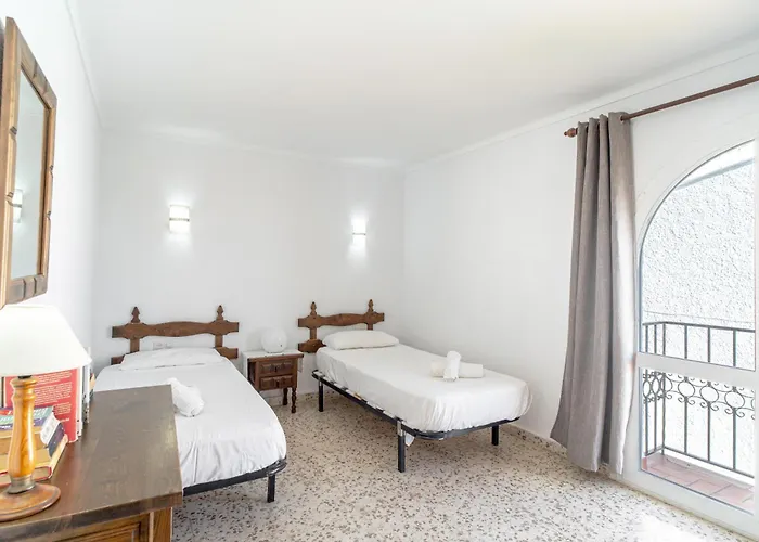 Via Romana 87 Casasol * Nerja